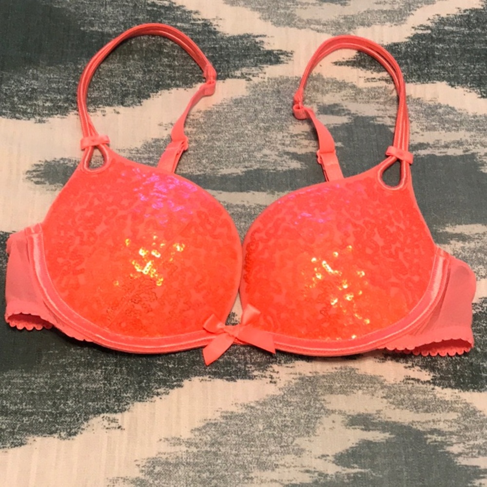 Victoria’s Secret Sequin Plunge Bra 32B
